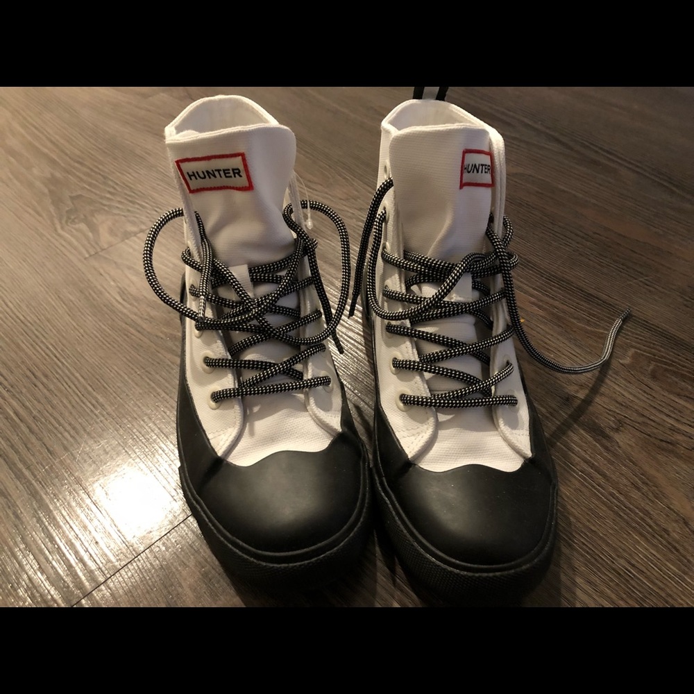 Hunter X target rain shoes! Used.
